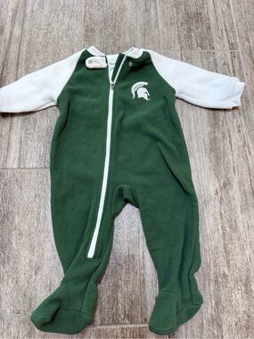 Rivalry Threads MSU Michigan State Spartans Onesie Fleece Pajamas - 6-9 mo